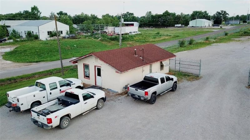 1011 Gilbert St, Chillicothe, MO 64601