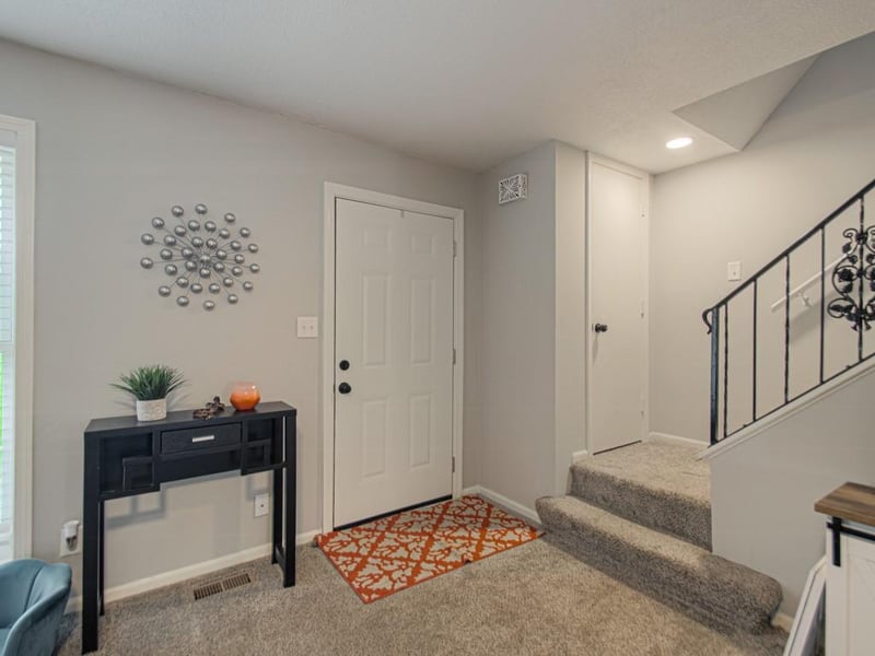 6745 N Askew Ave, Gladstone, MO 64119