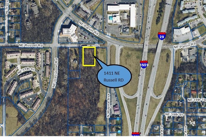 1411 Russell Rd, Kansas City, MO 64116