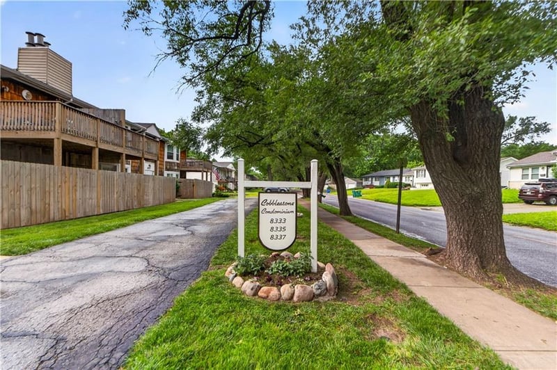 8333 Lowell Ave #2, Overland Park, KS 66212
