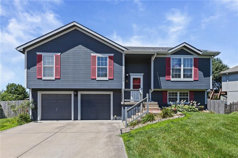 1106 S Scott Ave, Belton, MO 64012