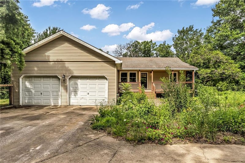 14226 County 14001 Rd, Drexel, MO 64742