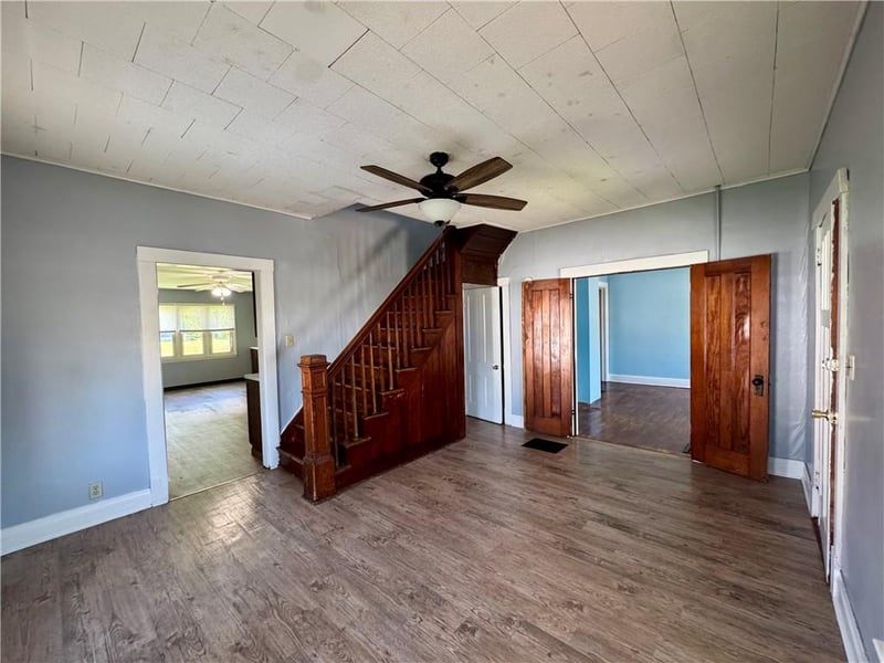 222 4th St, Maryville, MO 64468