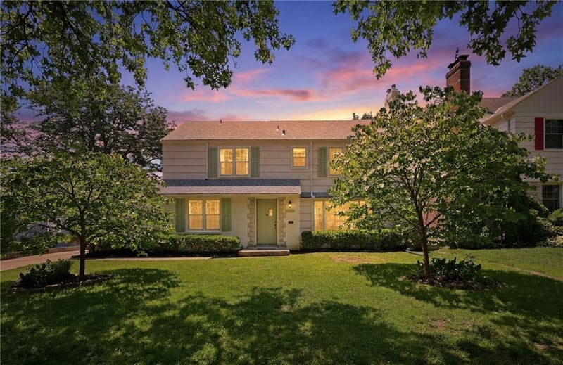607 E 65th St, Kansas City, MO 64131