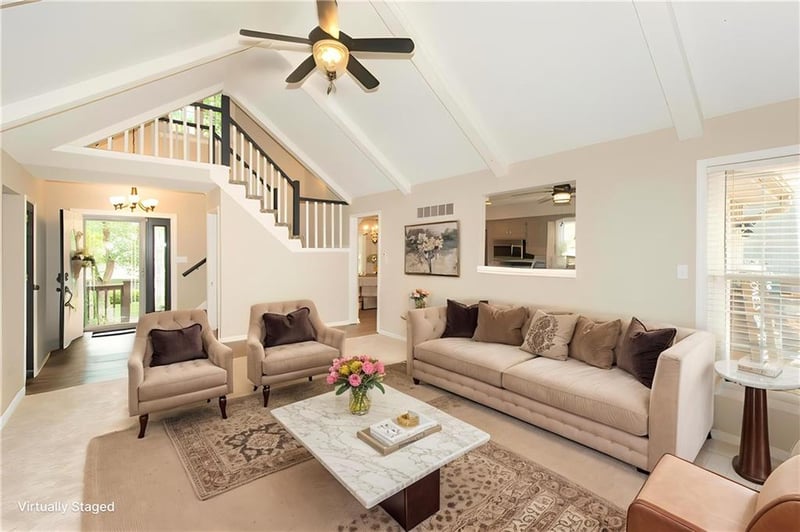 13293 112th Ter, Overland Park, KS 66210