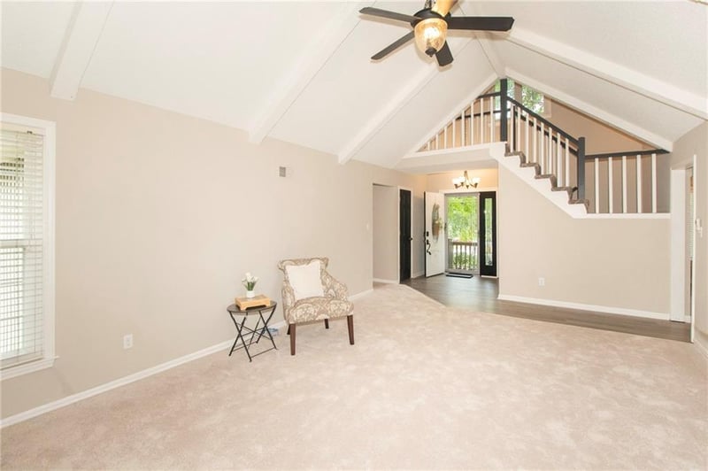 13293 112th Ter, Overland Park, KS 66210