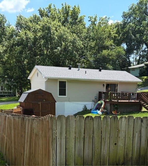 921 Buddy St, St Joseph, MO 64504
