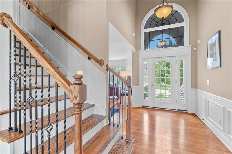 9020 Oxford Ave, Kansas City, MO 64157