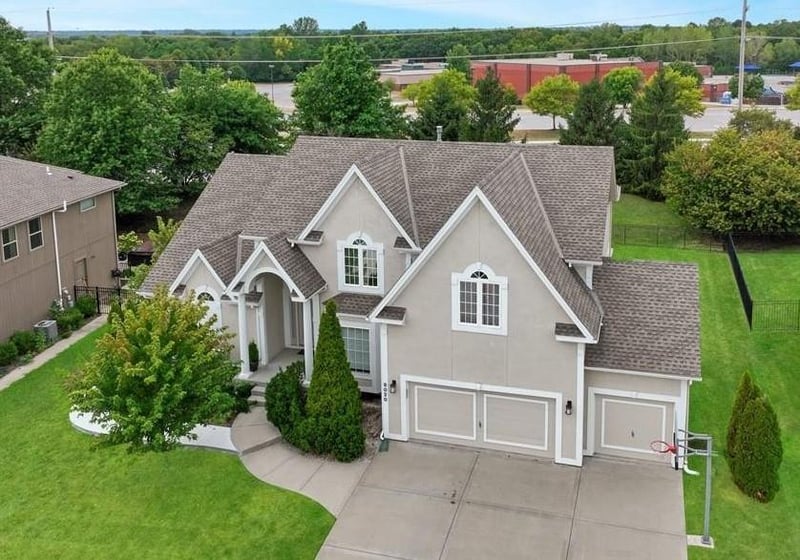 9020 Oxford Ave, Kansas City, MO 64157