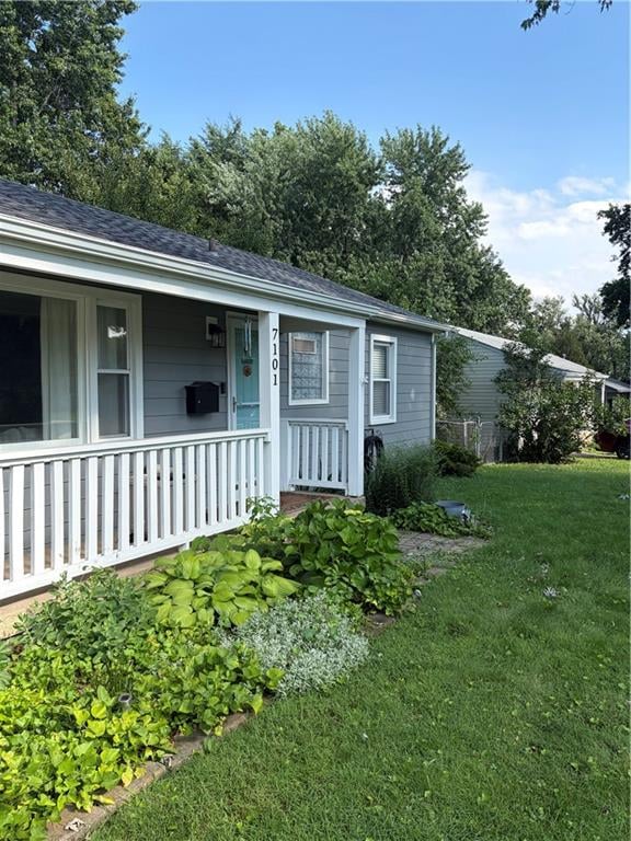 7101 Maple St, Overland Park, KS 66204