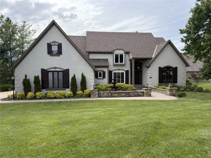 5502 Spinnaker Pointe N/A, Parkville, MO 64152