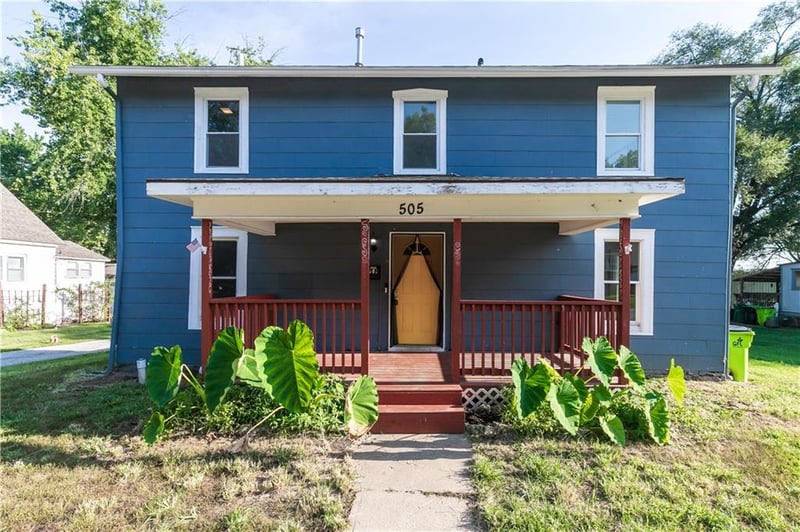 505 Wall St, Harrisonville, MO 64701