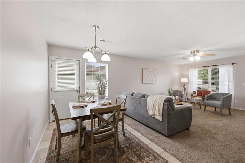 1019 Christie Ln, Grain Valley, MO 64029