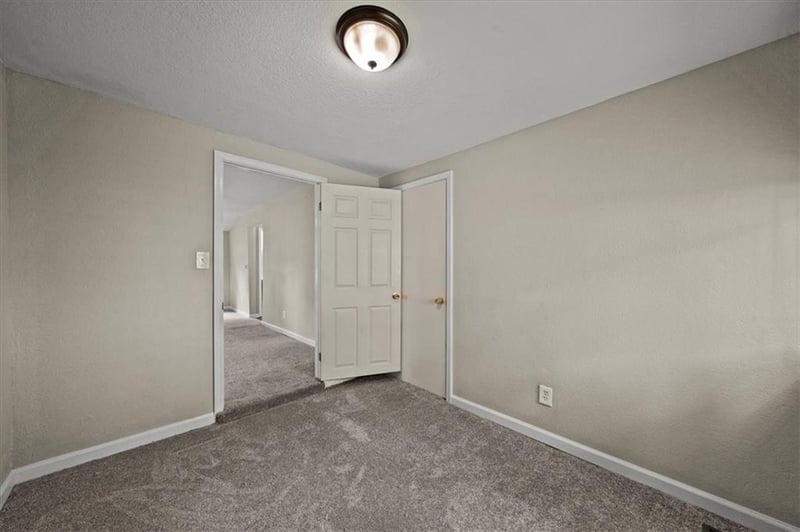 1524 Home Ave, Independence, MO 64052