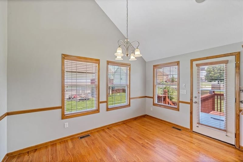 14637 Crystal Pl, Grandview, MO 64030