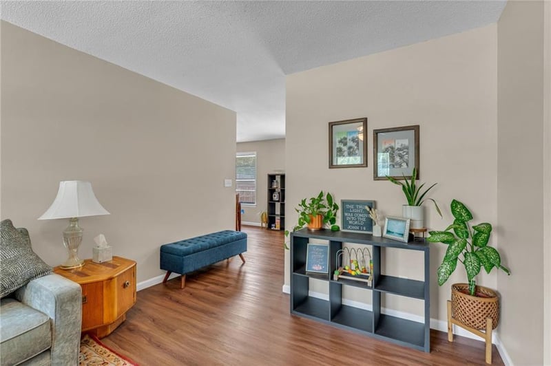 3233 Glacier Dr, Lawrence, KS 66047