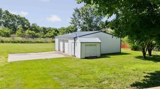 206 12th St, Lawson, MO 64062