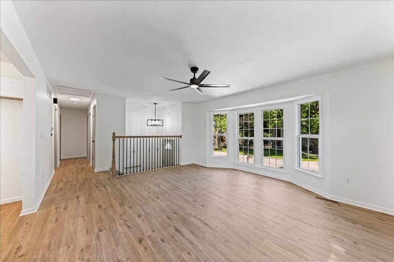 206 12th St, Lawson, MO 64062