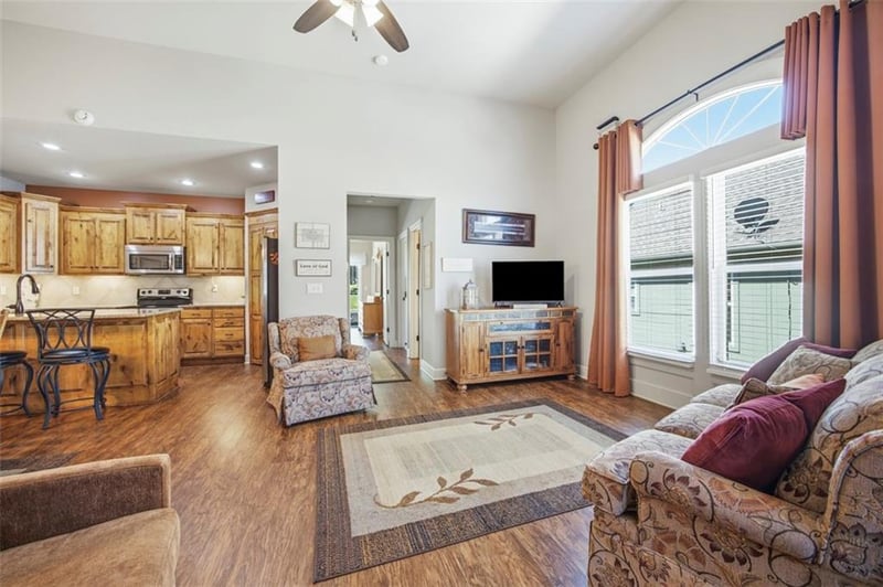 34097 90 Cir, De Soto, KS 66018