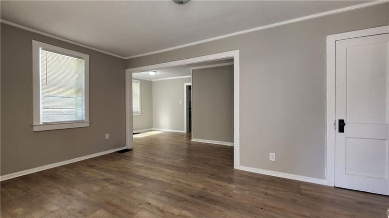1108 Harris Ave, Independence, MO 64054