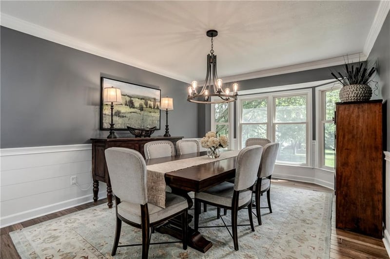 12701 Fontana St, Leawood, KS 66209