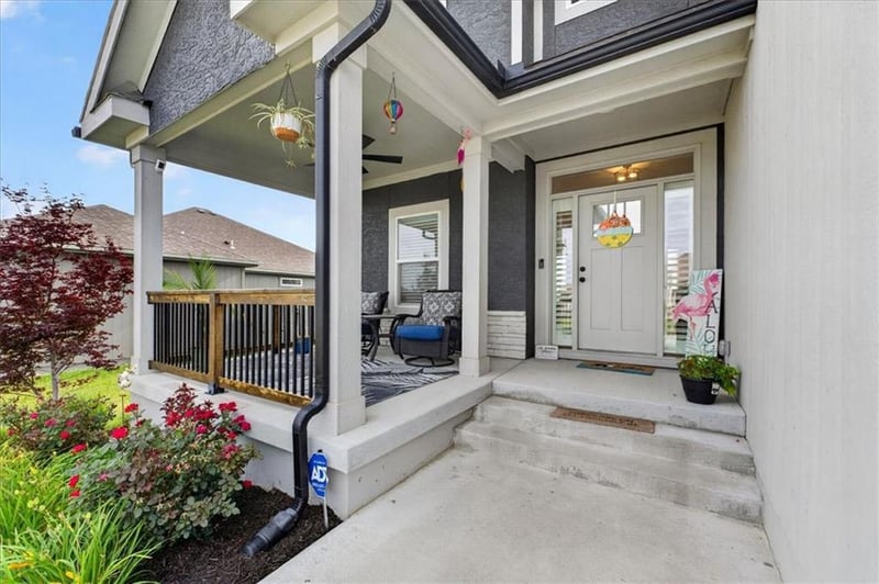 4705 3rd St, Blue Springs, MO 64014