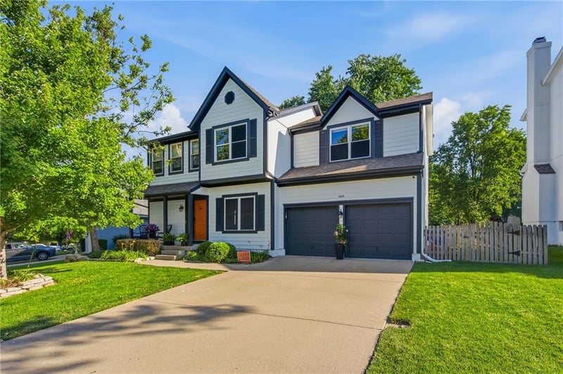 13614 129th Ter, Olathe, KS 66062