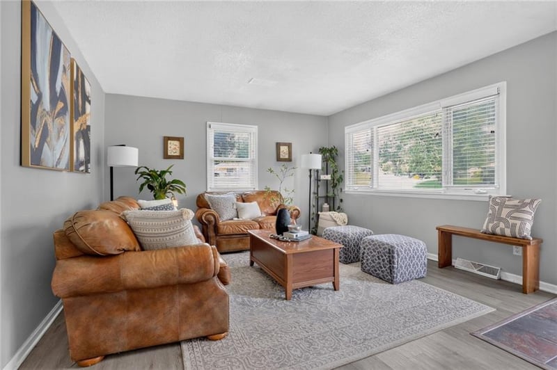 7031 Edith Ave, Kansas City, KS 66109