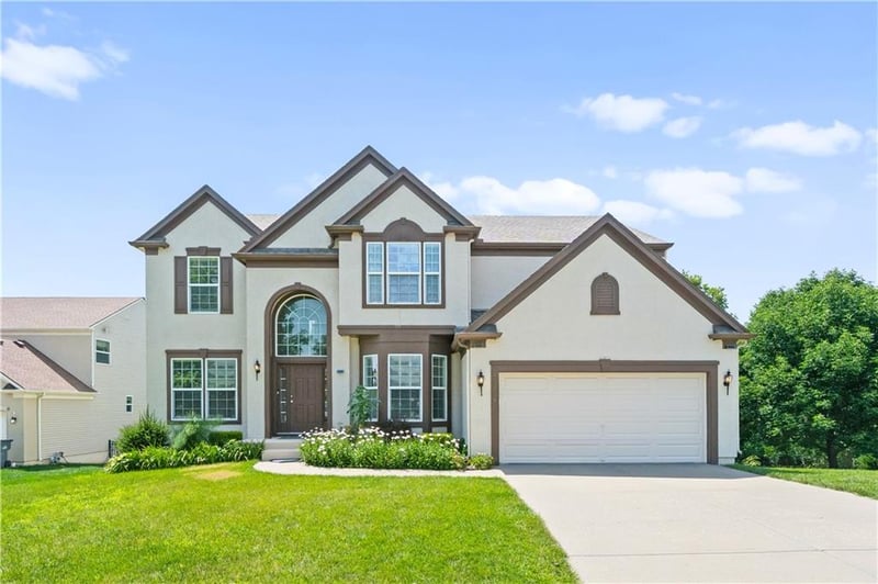 11420 Freedom St, Olathe, KS 66061