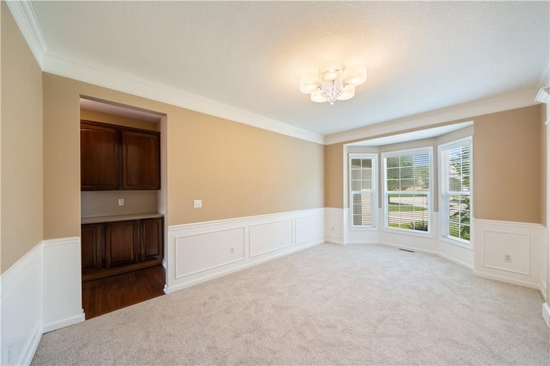 11420 Freedom St, Olathe, KS 66061