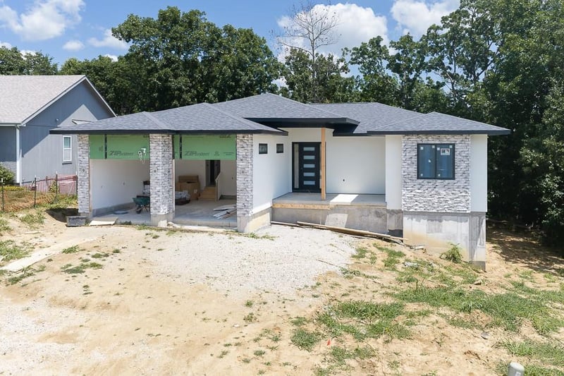 3611 112th Ter, Kansas City, KS 66109