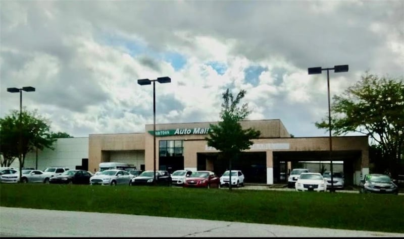 8819 350 Hw, Raytown, MO 64133