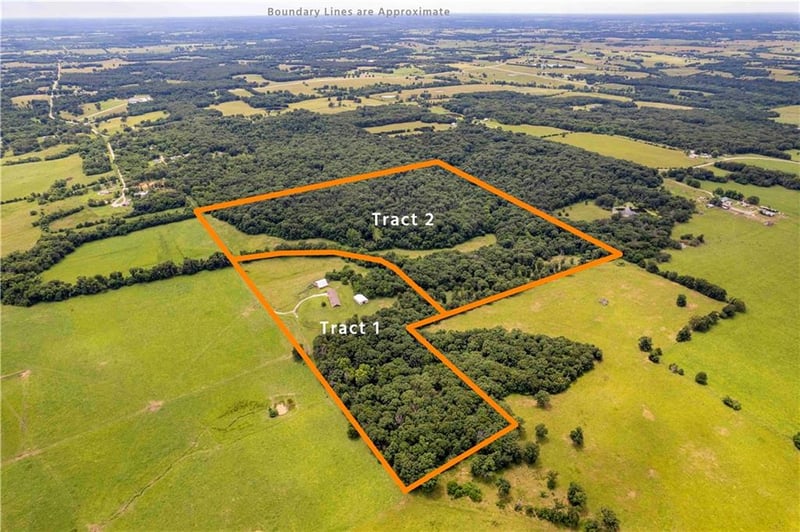 742 935 Rd, El Dorado Springs, MO 64744