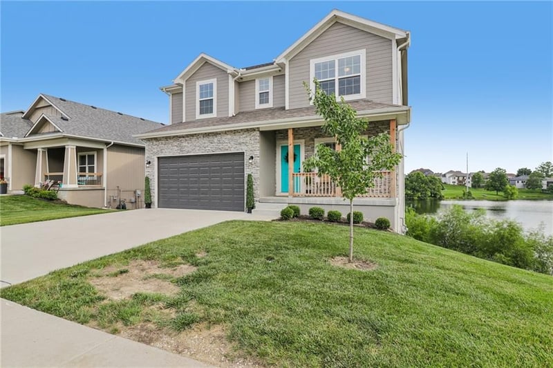 700 Pampas St, Pleasant Hill, MO 64080