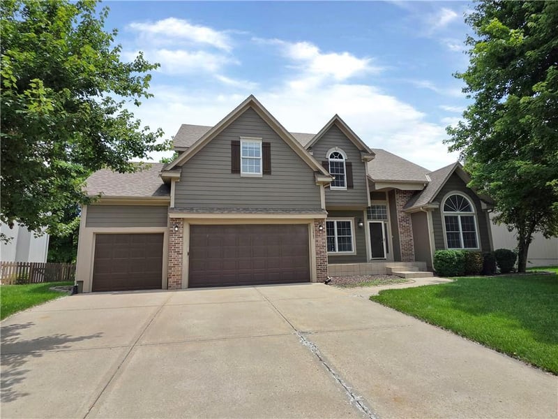 15647 Widmer St, Olathe, KS 66062