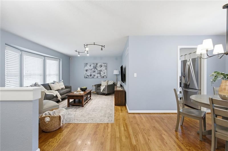 8821 Lowell Ave, Overland Park, KS 66212
