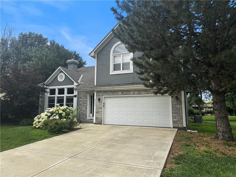 8503 W 156 Ter, Overland Park, KS 66223