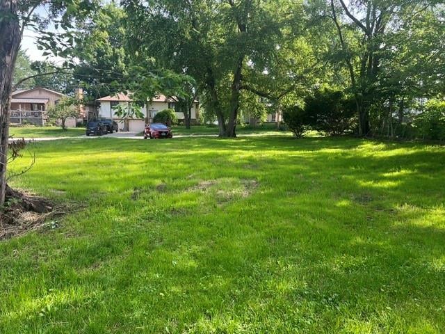 704 3rd St, Cameron, MO 64429