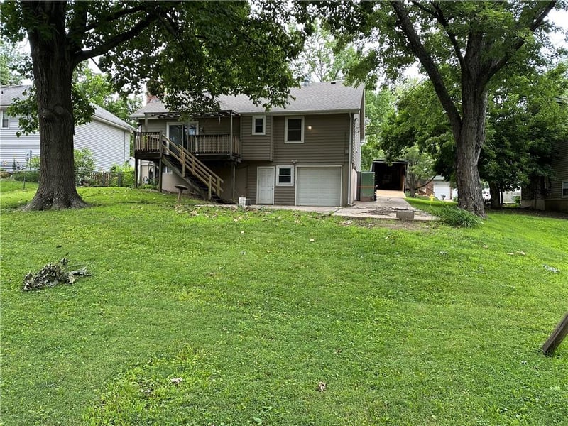 1107 Cooper St, Olathe, KS 66061