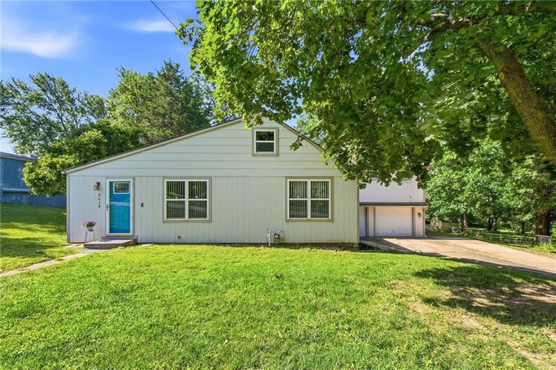 5619 Farrow Ave, Kansas City, KS 66104