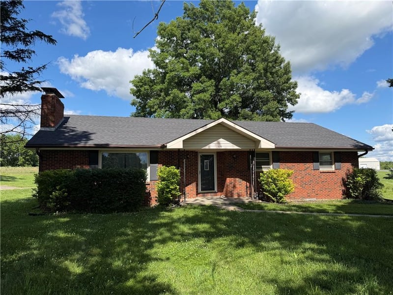 1305 S Us 71 Hw, Savannah, MO 64485