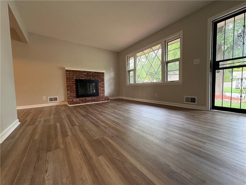 5004 Hawthorne Ave, Kansas City, MO 64133