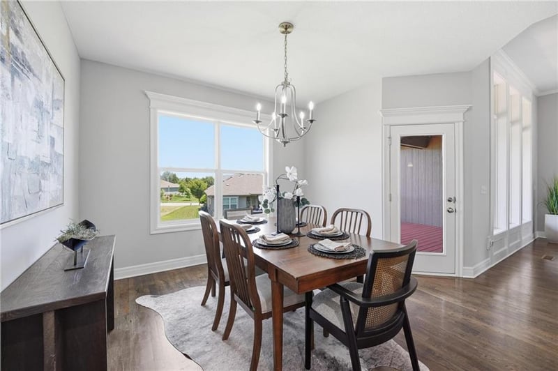 25136 W 148th Ter, Olathe, KS 66061