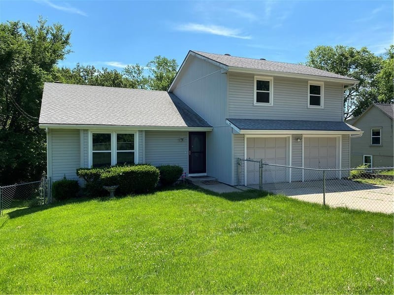 843 76th St, Kansas City, KS 66111