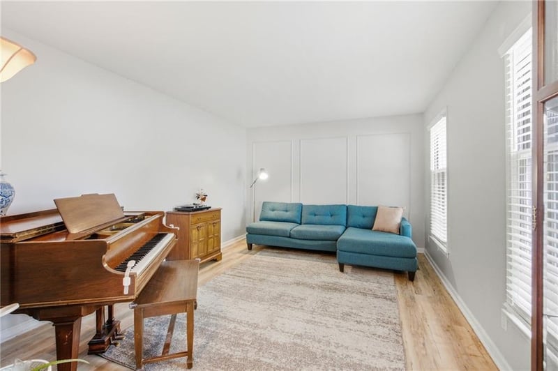11711 W 100th Ter, Overland Park, KS 66214