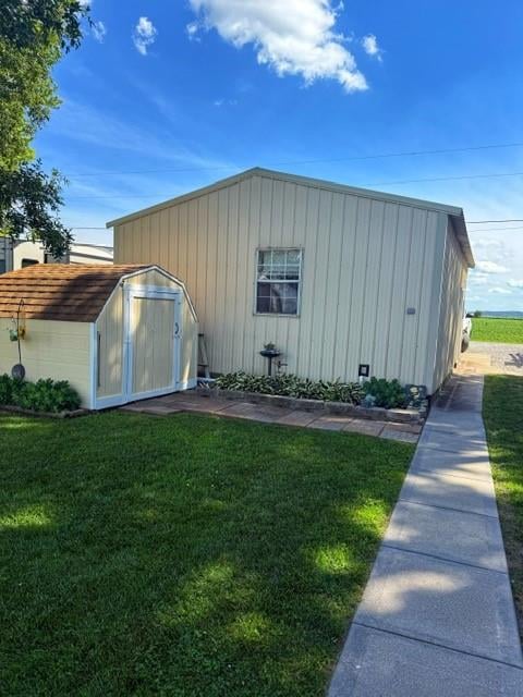 137 Halls Dr, Big Lake, MO 64437