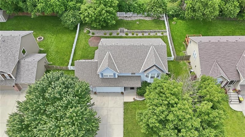 10926 Holly St, Kansas City, MO 64155