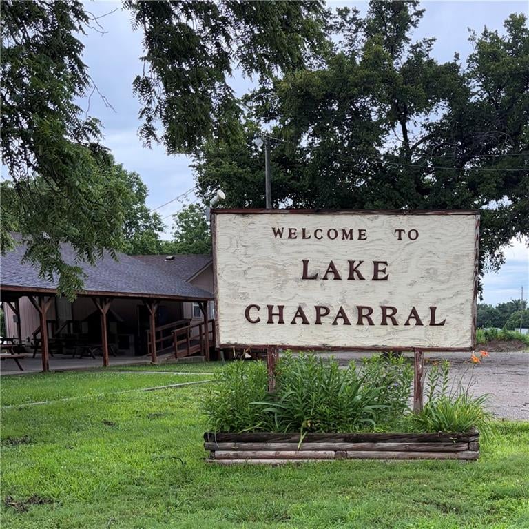 14 Valencia Cv, Mound City, KS 66056