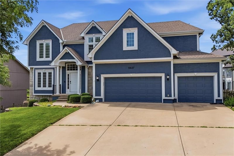 5627 81st Ter, Kansas City, MO 64151