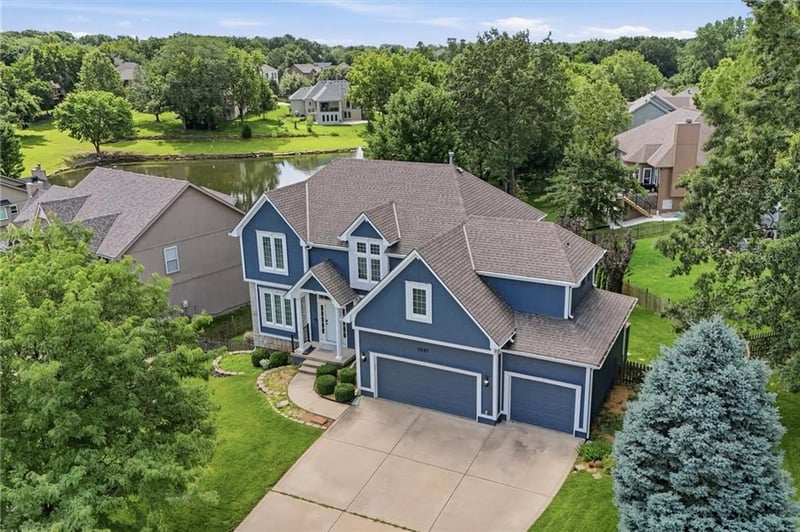 5627 81st Ter, Kansas City, MO 64151